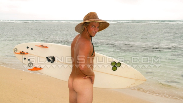 Island-Studs-Dusty-naked-surfer-thick-cock-big-ball-sack-round-white-bubble-muscle-surfer-butt-001-male-tube-red-tube-gallery-photo