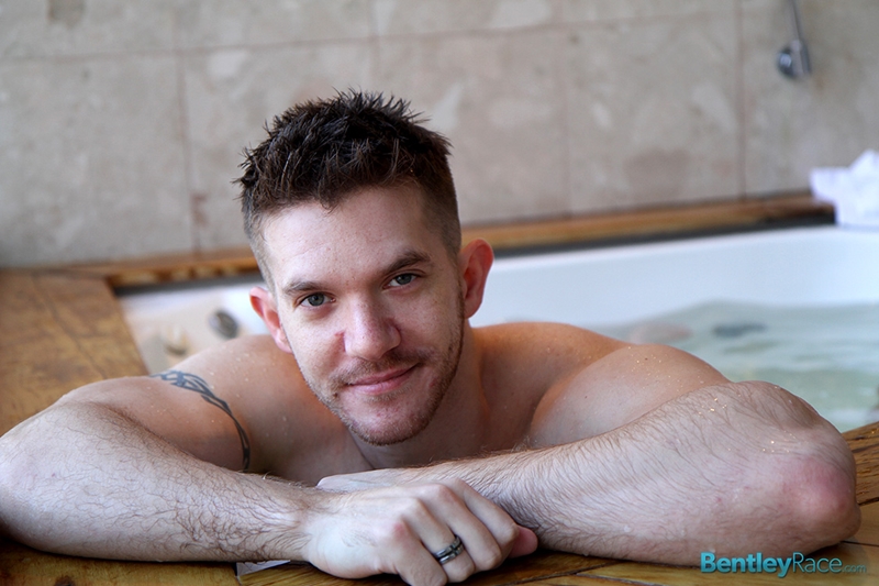 BentleyRace sexy Aussie guy Skippy Baxter solo model stark bollock naked water bath tub stroking large cock 005 tube video gay porn gallery sexpics photo - Skippy Baxter jerks his huge dick in the hot tub