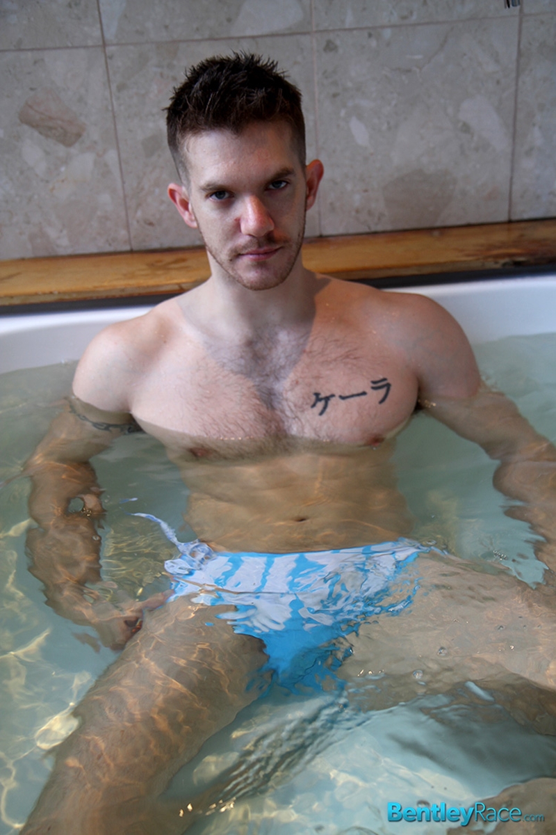 BentleyRace sexy Aussie guy Skippy Baxter solo model stark bollock naked water bath tub stroking large cock 011 tube video gay porn gallery sexpics photo - Skippy Baxter jerks his huge dick in the hot tub
